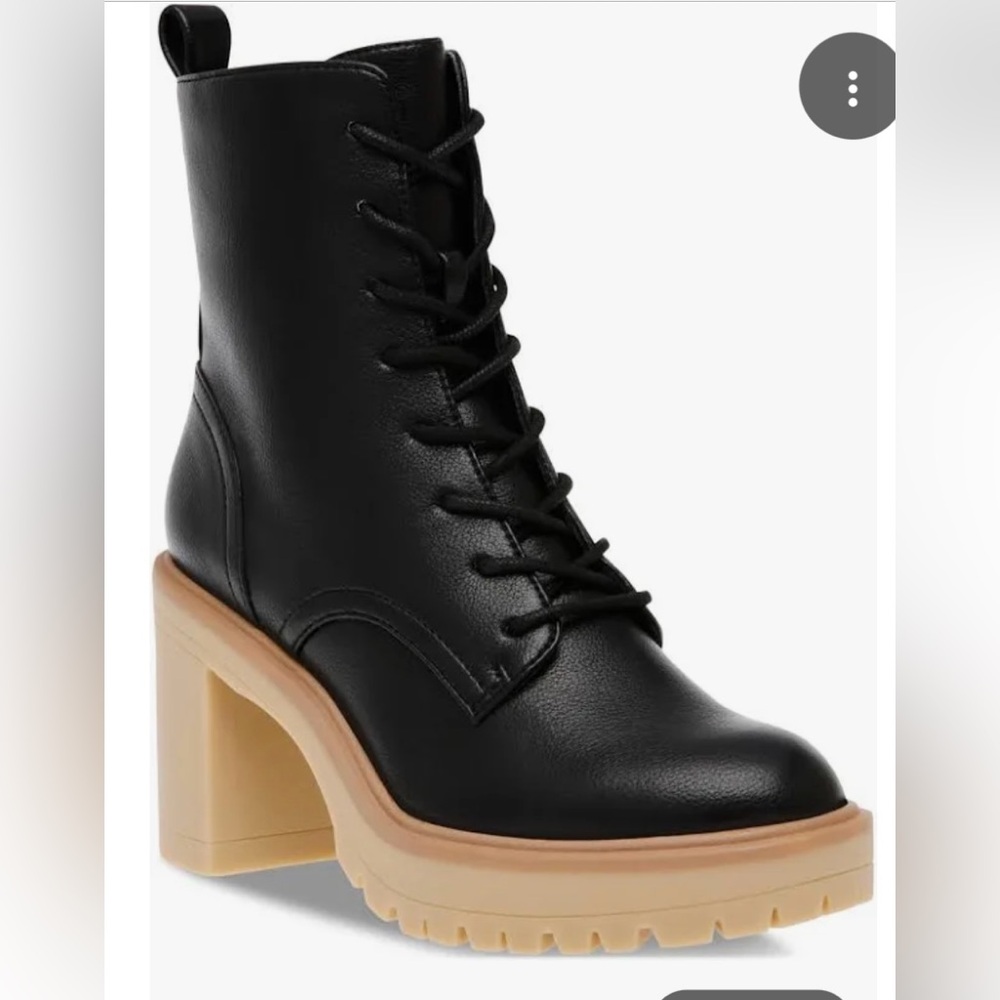 Black boots size 9.5